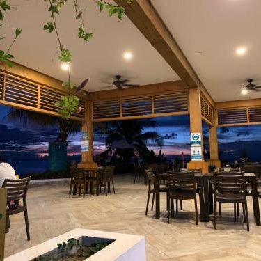 Paraiso Rainforest and Beach Hotel Thumbnail