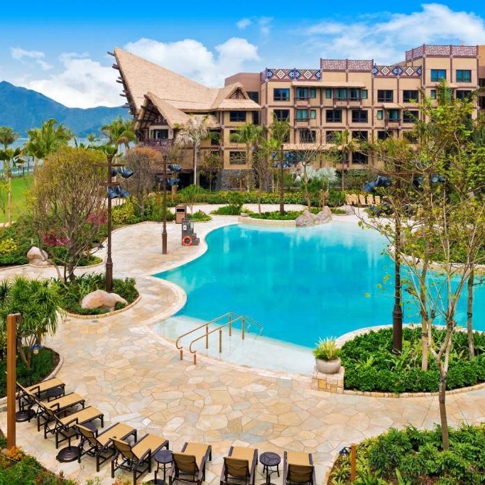 Disney Explorers Lodge Thumbnail