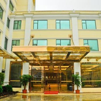 Yi Yun Hotel Guangzhou Baiyun International Airport Branch - Renhe Metro Station Thumbnail