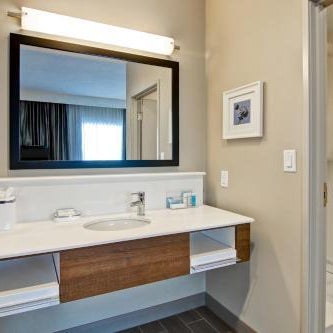 Hampton Inn & Suites by Hilton-Grande Prairie, Alberta