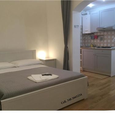 La Piazzetta B&B - Mini appartamento con ingresso indipendente Thumbnail