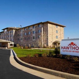 Hawthorn Suites by Wyndham Bridgeport/Clarksburg Thumbnail