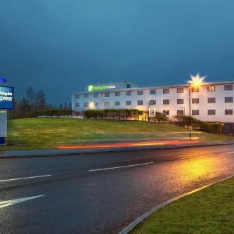 Holiday Inn Express Manchester Airport By IHG Thumbnail