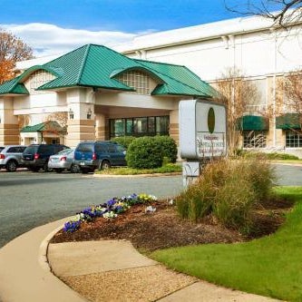 Clarion Hotel & Suites Convention Center Fredericksburg Thumbnail