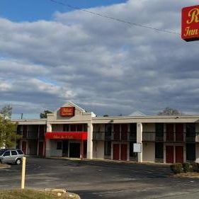 Relax Inn & Suites Thumbnail