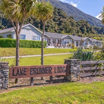 Lake Brunner Eco Lodge