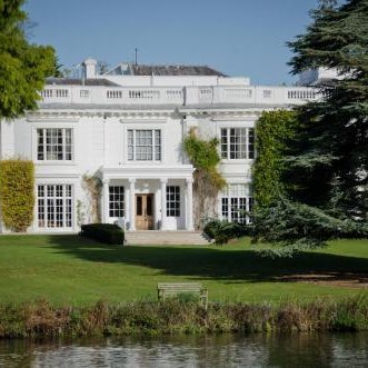 Greenlands Hotel
