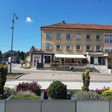 Hotel Baník Handlová