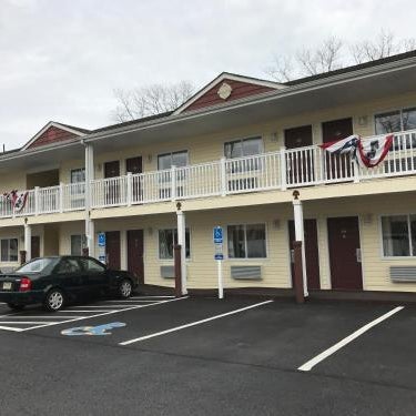 Crystal Inn and Suites Thumbnail