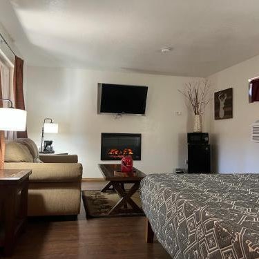 TimberLodge Inn Thumbnail