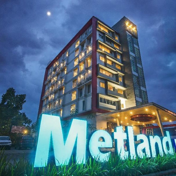 Metland Hotel Cirebon by Horison