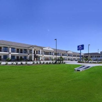 Americas Best Value Inn And Suites Cuero Thumbnail