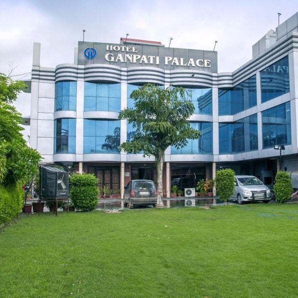 Hotel Ganpati Palace