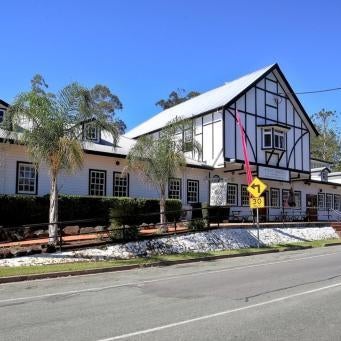 Canungra Hotel Thumbnail