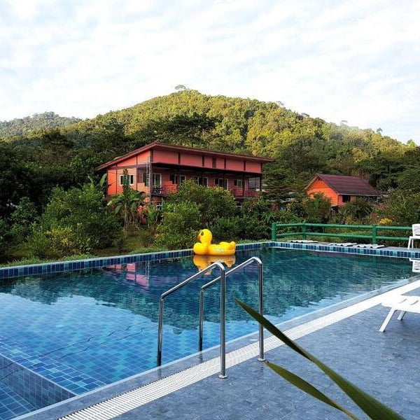 Khao Sok Country Resort