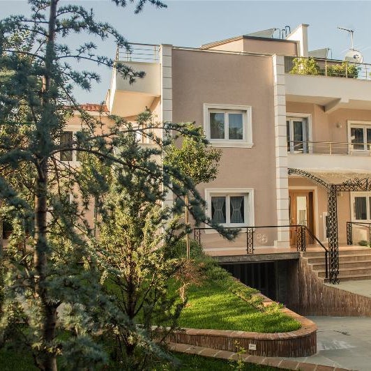 Hotel Vila Bregu Thumbnail