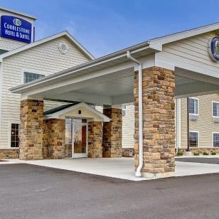Cobblestone Hotel & Suites Pulaski/Green Bay Thumbnail