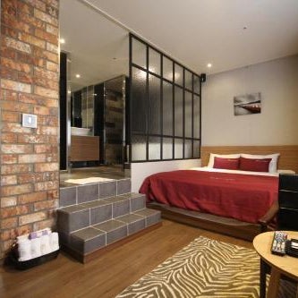 The May Hotel Thumbnail