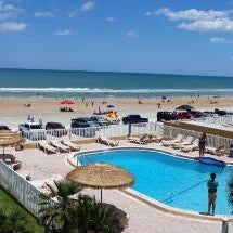 Driftwood Beach Motel Thumbnail