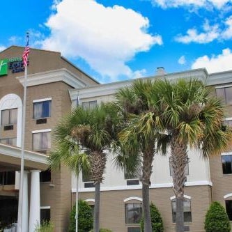 Holiday Inn Express & Suites Douglas By IHG Thumbnail