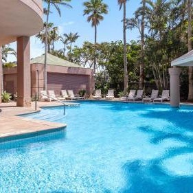 Oaks Gold Coast Hotel Thumbnail