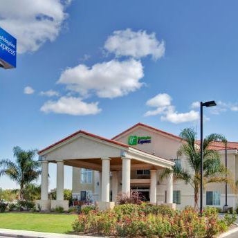 Holiday Inn Express Delano Highway 99 By IHG Thumbnail