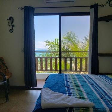 Hotel Capitan Playa Tela Thumbnail