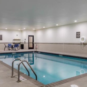 Comfort Inn & Suites Sioux Falls Thumbnail