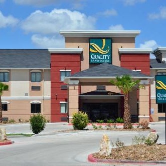 Quality Inn & Suites Kenedy - Karnes City Thumbnail