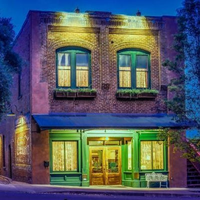 The Peerless Hotel