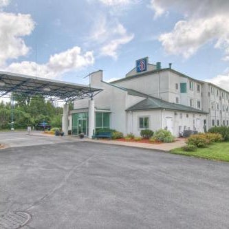 Econo Lodge Thumbnail