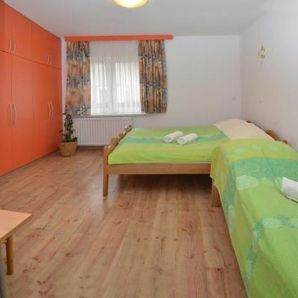 Sobe - Rooms Stremljan Ljubljana Thumbnail