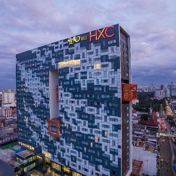 YELLO Hotel Harmoni Thumbnail