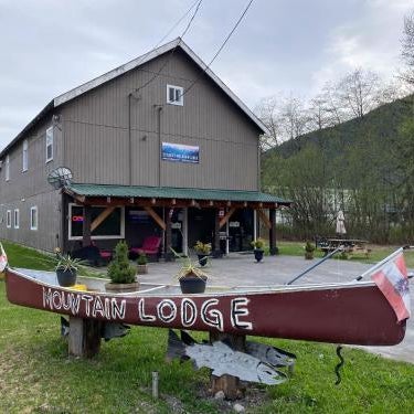Stewart Mountain Lodge