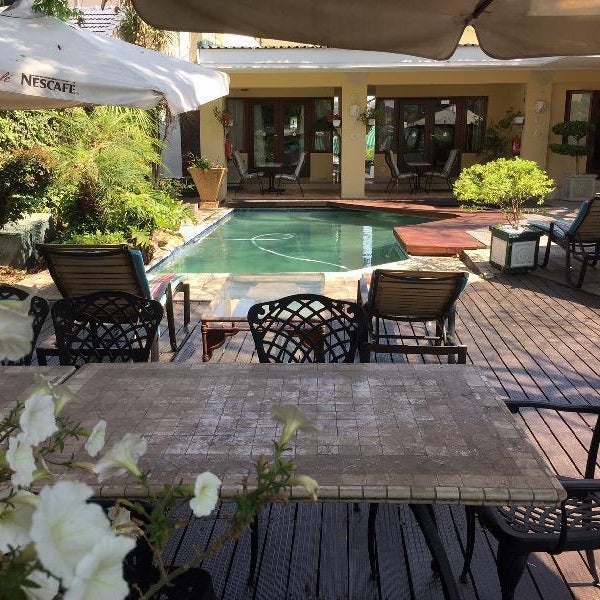 Elizabeth Manor Guest House