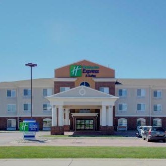 Holiday Inn Express Hotel & Suites Le Mars By IHG Thumbnail