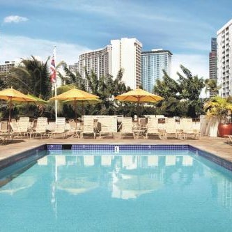 Romer Waikiki at The Ambassador Thumbnail