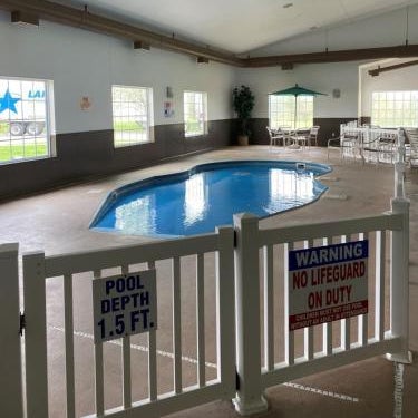 AmericInn by Wyndham Maquoketa Thumbnail