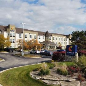 Comfort Inn & Suites Geneva- West Chicago Thumbnail