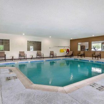 Comfort Suites North Elkhart Thumbnail