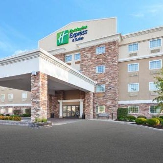Holiday Inn Express & Suites Carmel North  Westfield By IHG Thumbnail
