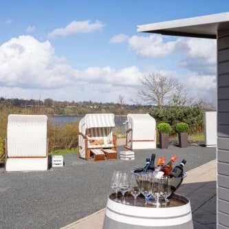 elaya hotel hamburg finkenwerder Thumbnail