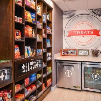 Hampton Inn By Hilton & Suites Denver-Speer Boulevard Thumbnail