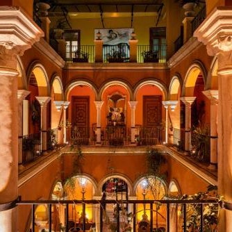 Hotel Casa Del Poeta