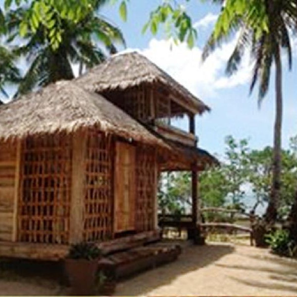 The Clara Beach and Guest House