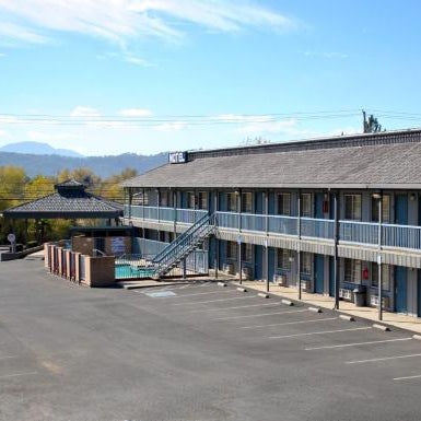 Lake Point Lodge Thumbnail