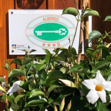 Hotel Vecchia Stazione Mountain Elegance