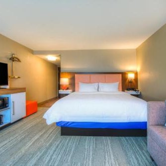 Hampton Inn By Hilton & Suites Wixom-Novi-Detroit MI Thumbnail