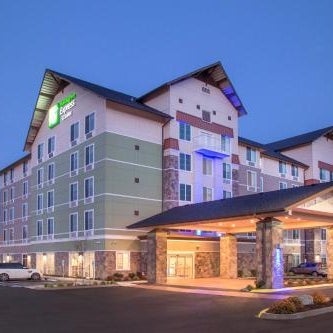 Holiday Inn Express & Suites Seattle South - Tukwila By IHG Thumbnail