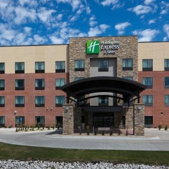 Holiday Inn Express Hotel and Suites Fort Dodge By IHG Thumbnail